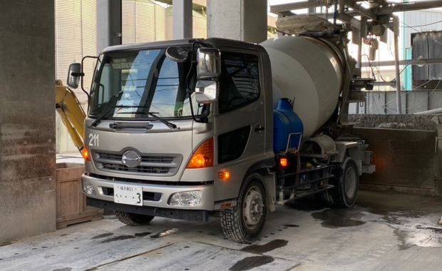 ミキサー車運搬サービス